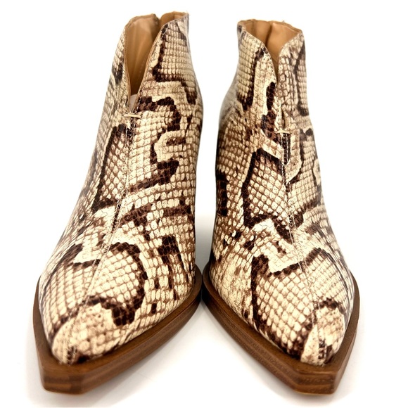 Vince Camuto Ginsel Pointed Toe Ankle Bootie Snake Print Leather Sz 7 - Picture 2 of 7